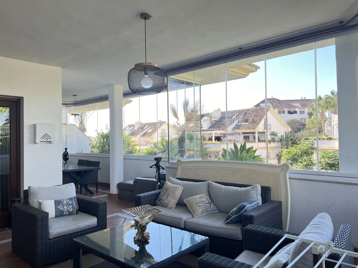 f6ff86b0-4fc8-4541-bcdd-4d2b0d71033c