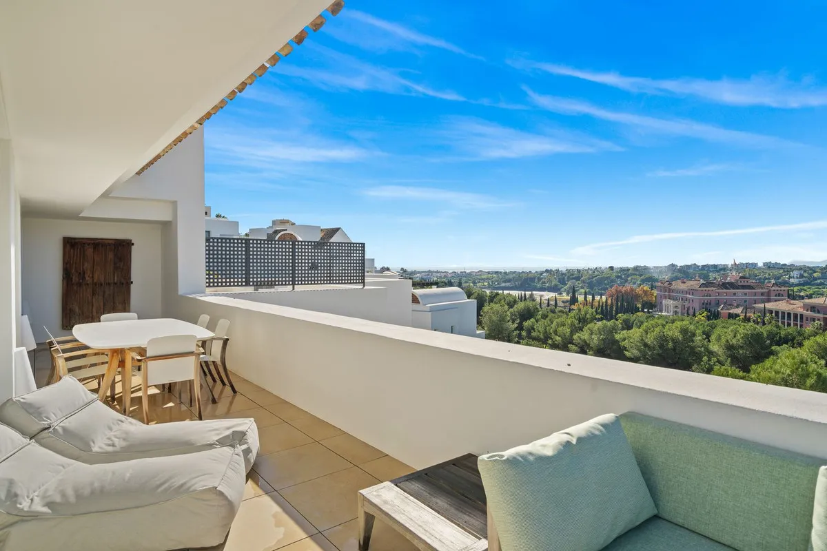 44111838-b84d-43af-9a8c-b4452f4b7482