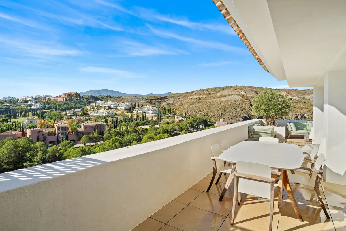 5d1d94a6-d5b7-4728-8c0a-b9d3d40ae2fe