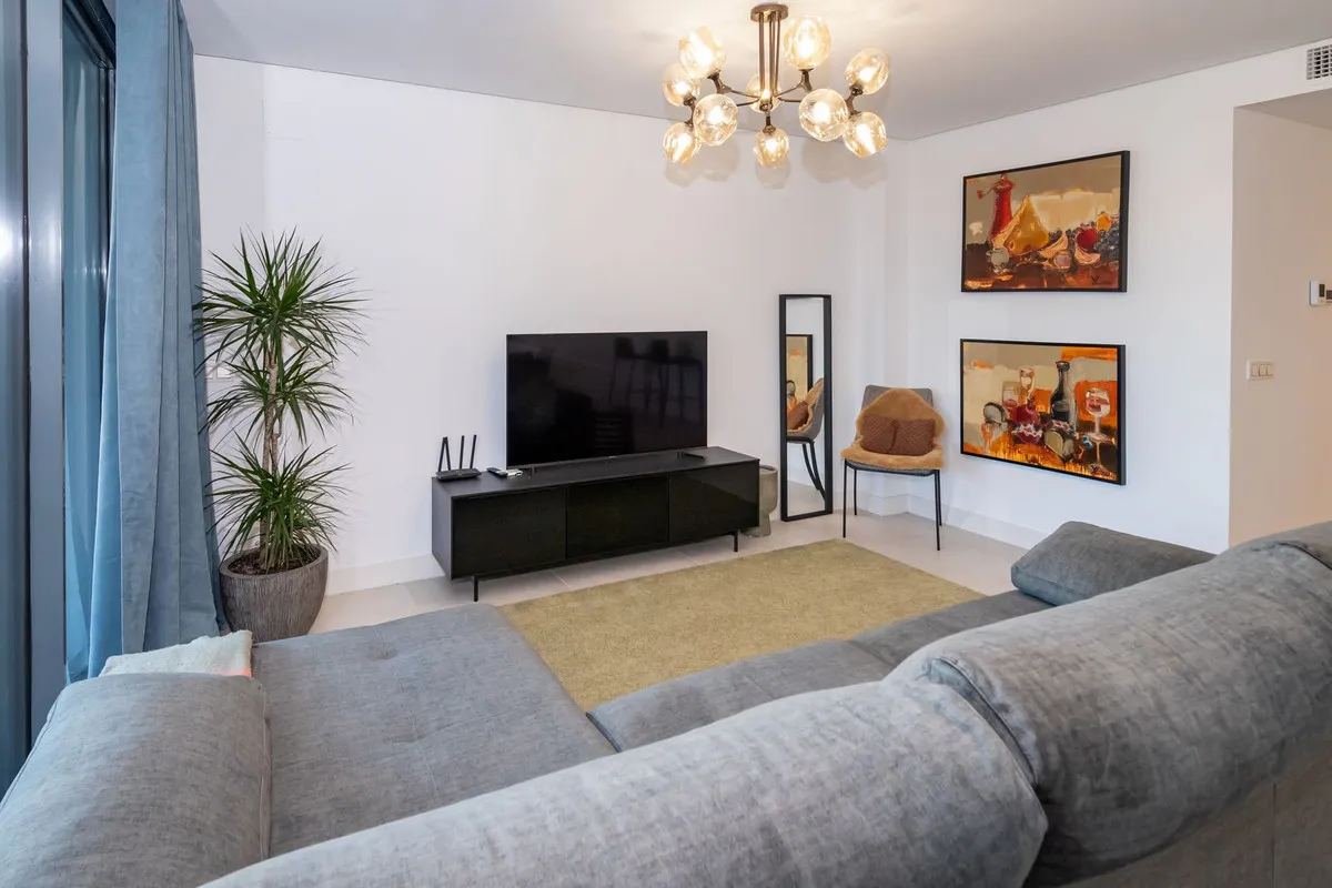 173b99d5-ef09-4278-ad2a-d24d0eaafe15