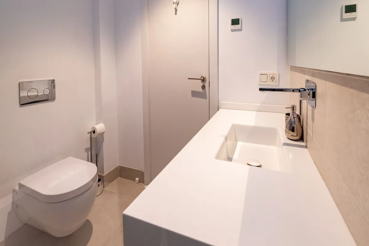 5a06670c-063d-403a-95cc-b7e2973e624f