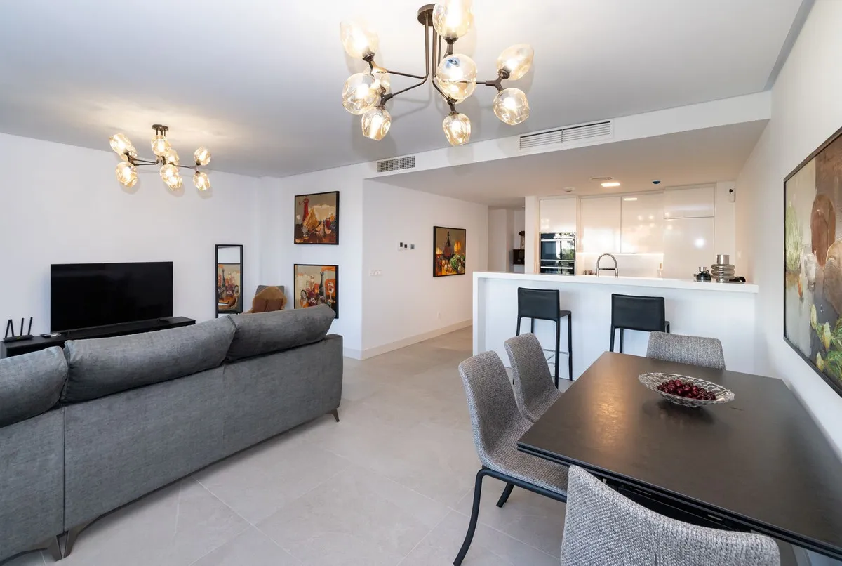 66c786b4-8c15-4950-96b6-45b6c491185c