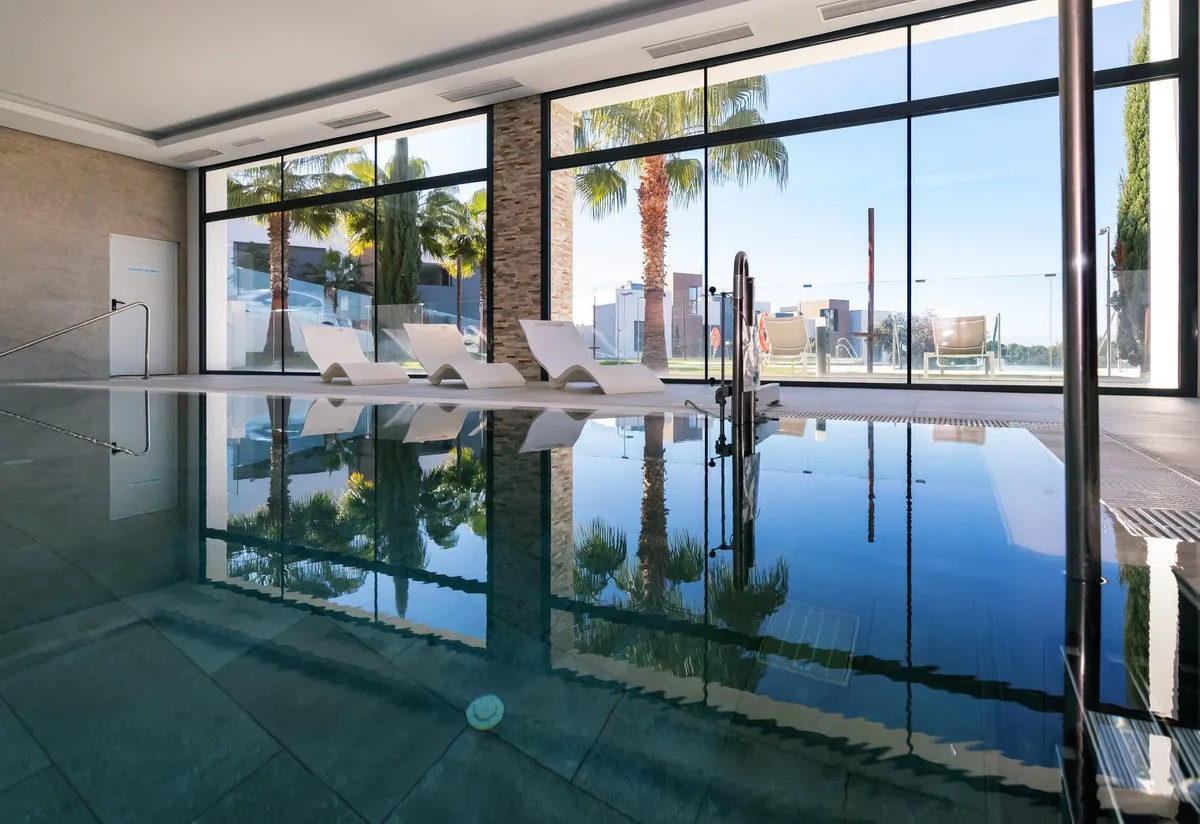 8e550bf2-554e-456b-ad49-e9f0d6118b58