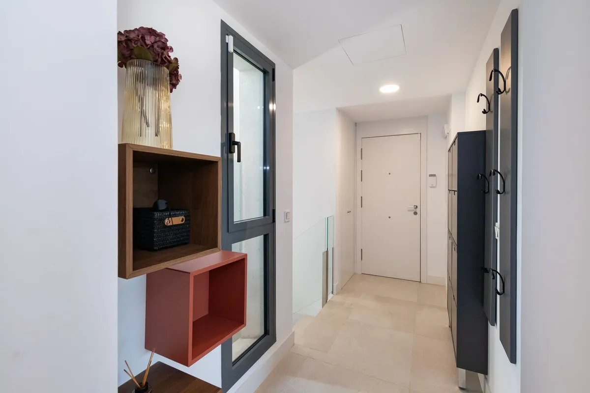 e215bb6c-96d2-49b1-b77e-0c4647d47b63