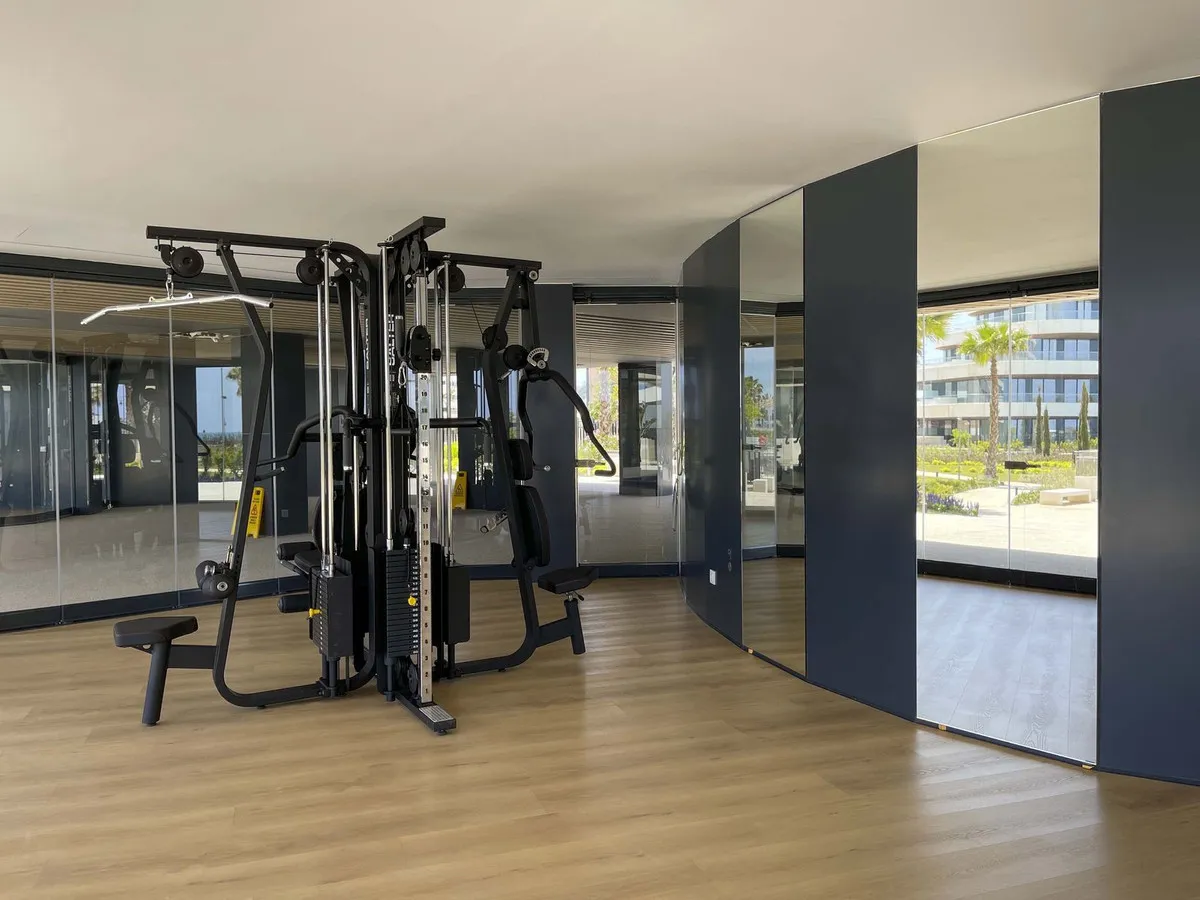 e400b39a-dc79-46cd-9b36-2ec8f50457f0