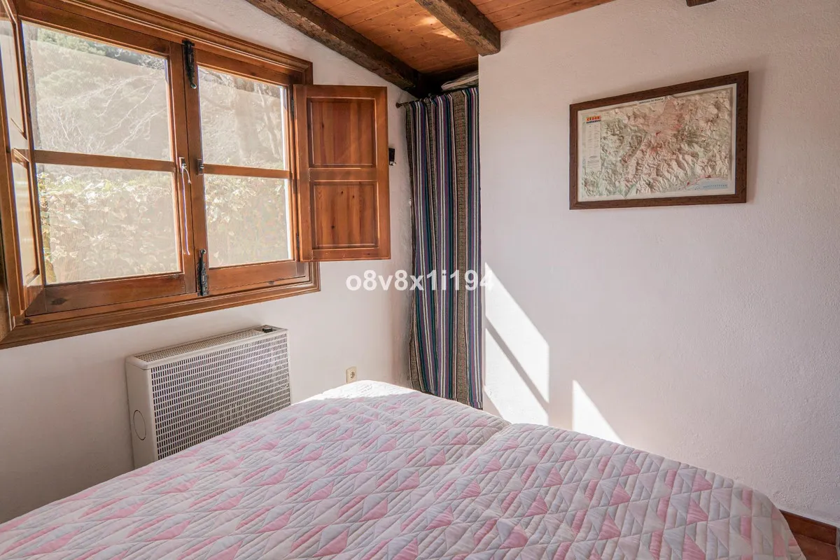 15d5c15c-e49d-48ff-a5c9-c67f5185d7ac