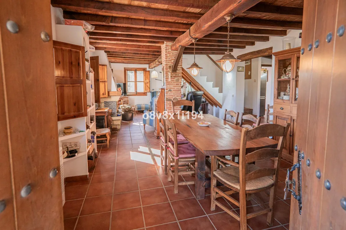 34bfc14b-752e-497c-97c0-ad85f0a332b8