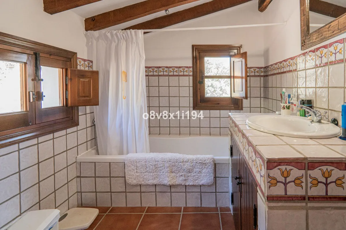 854232c0-b22b-44b2-9fe1-70a1bdb610b9