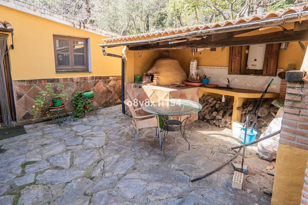 da5eeac2-5e6e-4446-8dd2-47388913427b