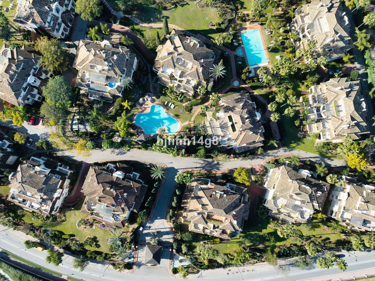 9dba342c-5adc-4c85-9442-db55ad3097dc