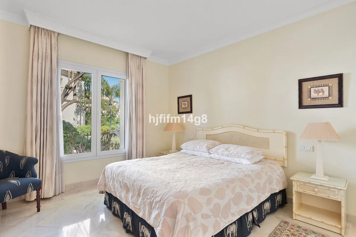 bc558972-9bfd-4db5-9388-461cb33af857