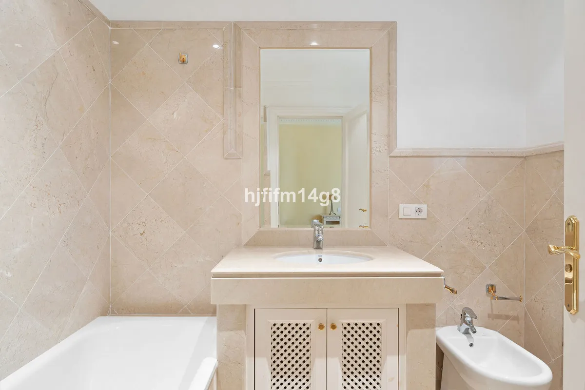 e8aba445-b66f-4bb9-a8c6-1d08f6461454