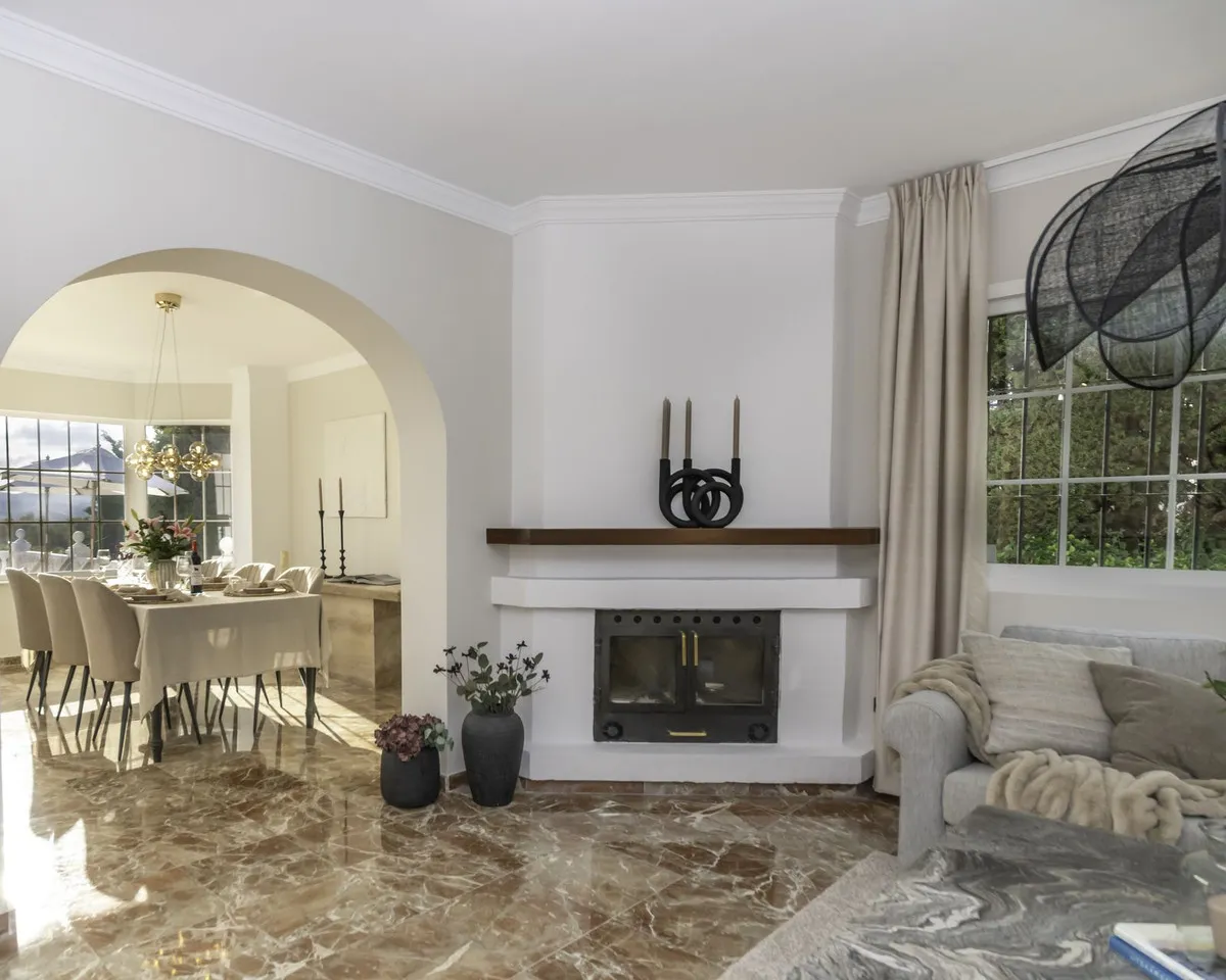 1dee6e22-f579-4d14-8fa0-03340165b4d3