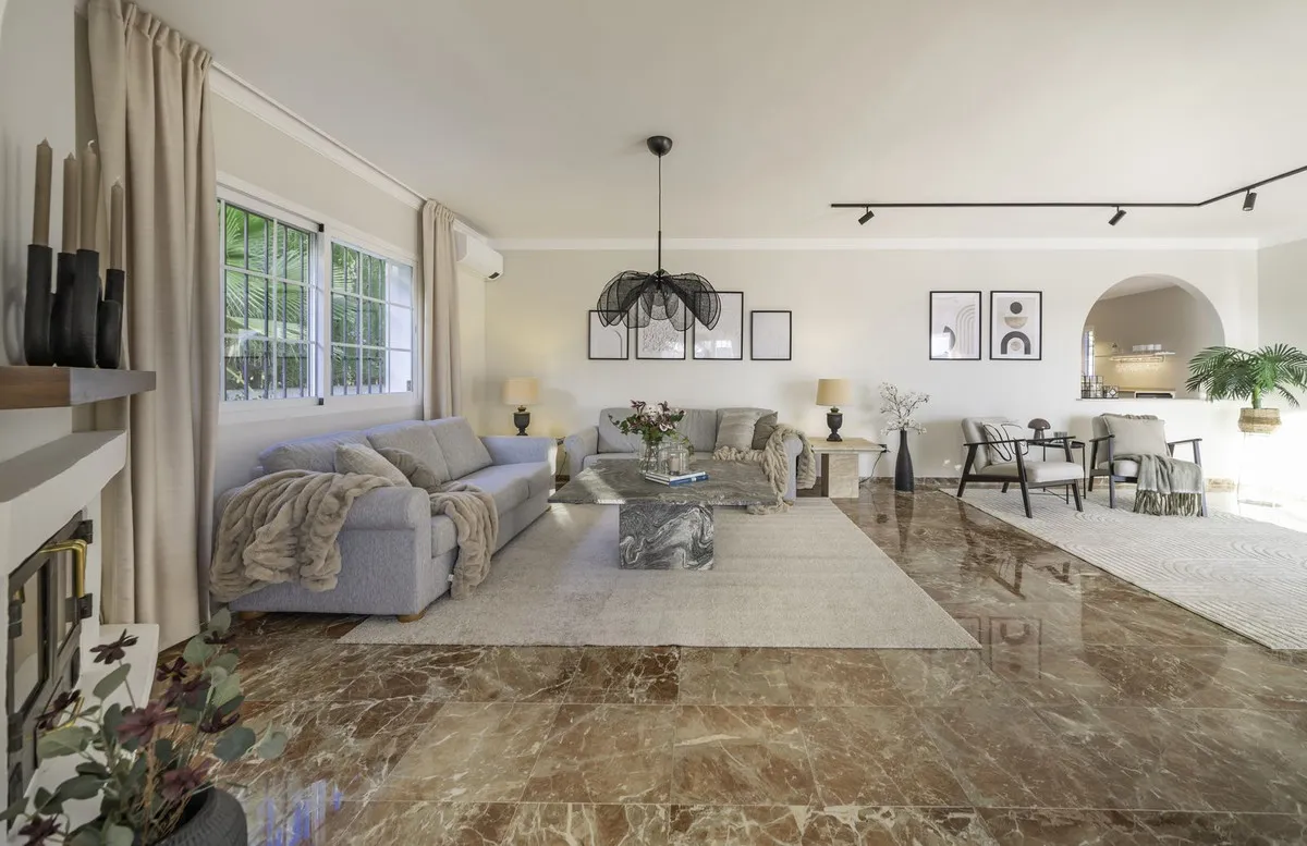 5c092854-ddbc-4bd1-aae0-65b1094eb907