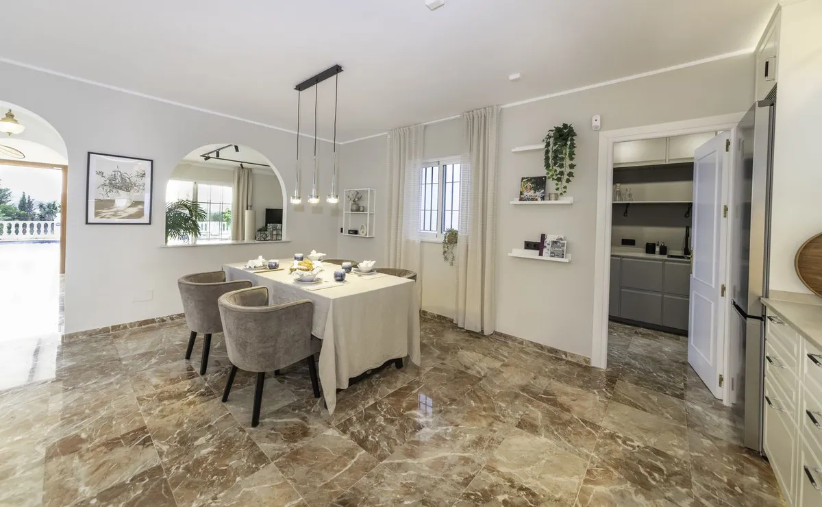 da192fd3-1e7b-4247-963e-f854ef6eaca0