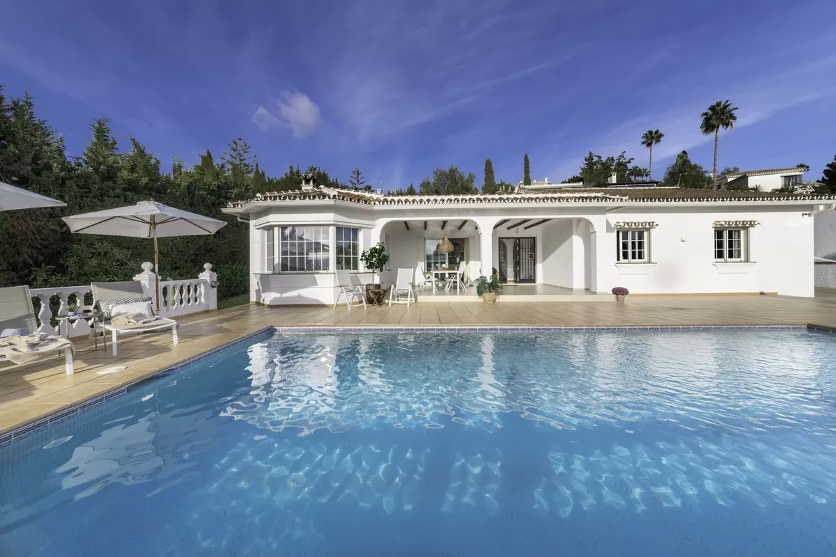 e6936a04-5b0a-436e-8997-f884cc777051