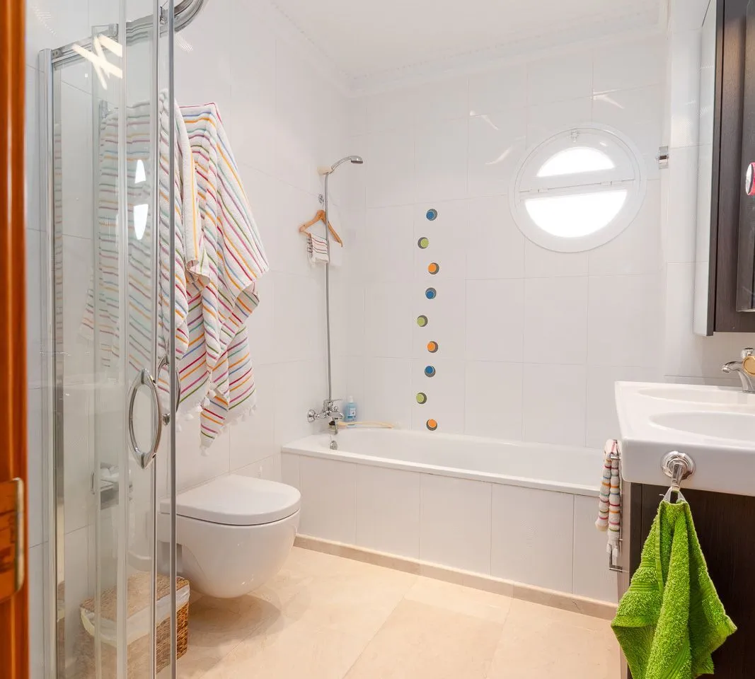 5610366c-0246-4e41-8873-e7cd2bb1faae