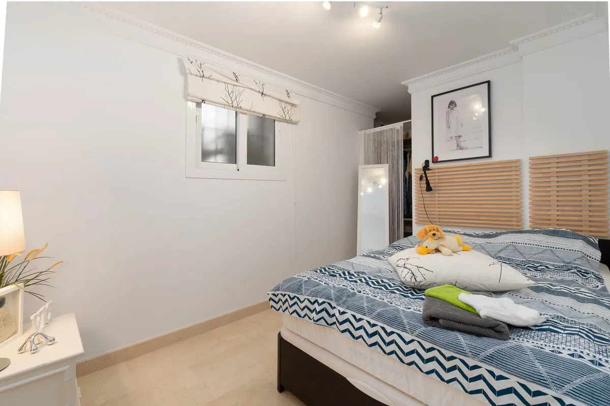 bfbc8d09-68e4-4ead-8e28-7285a70b3855