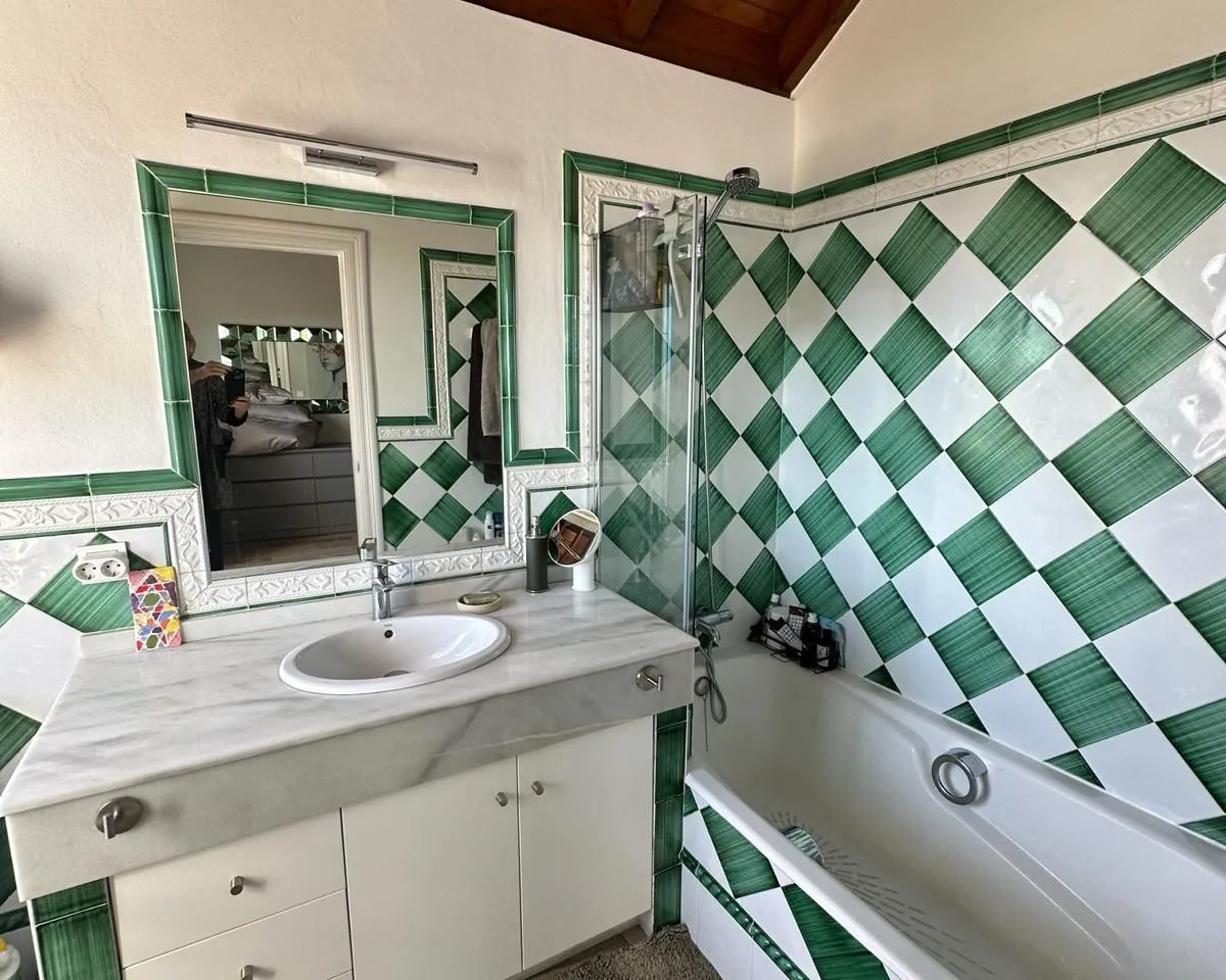 816538ca-4e47-4359-a588-4449707cbf15