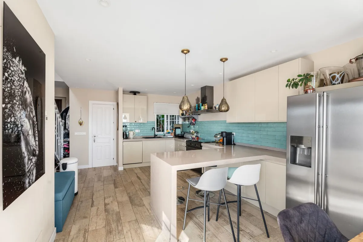 dfce290d-ad2b-419a-a749-9f5de487252d