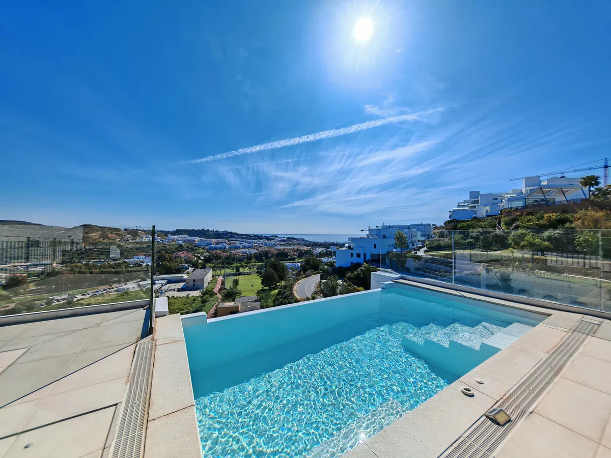 2cd307fe-5a61-468a-b78f-6ee99a0ebe03