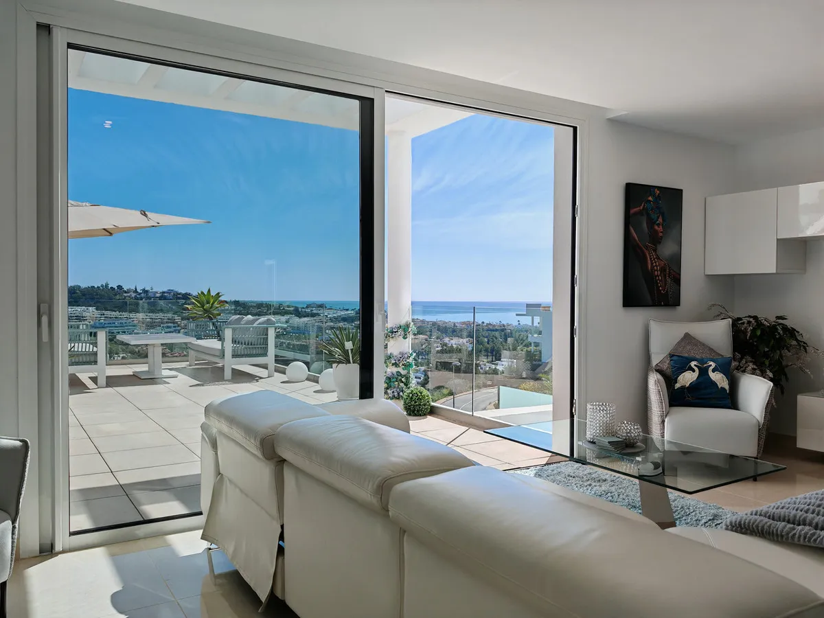 3a454c3b-2575-4a77-ab37-2255e6faf302