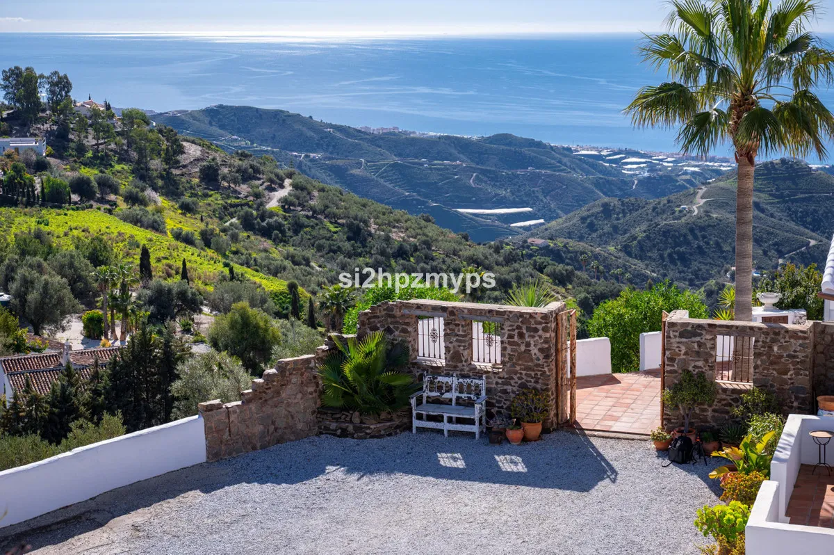 15a9739b-b858-44a4-a393-2cbb7ca49e24