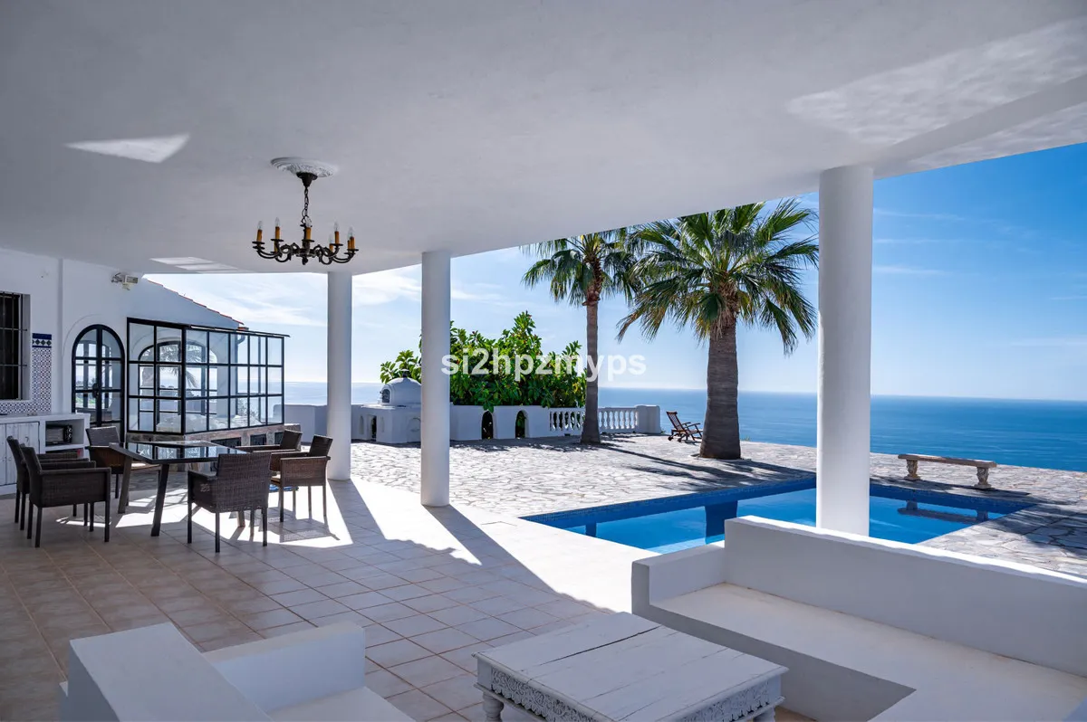 6c302476-c5c8-4e76-84c4-84166b8979fc