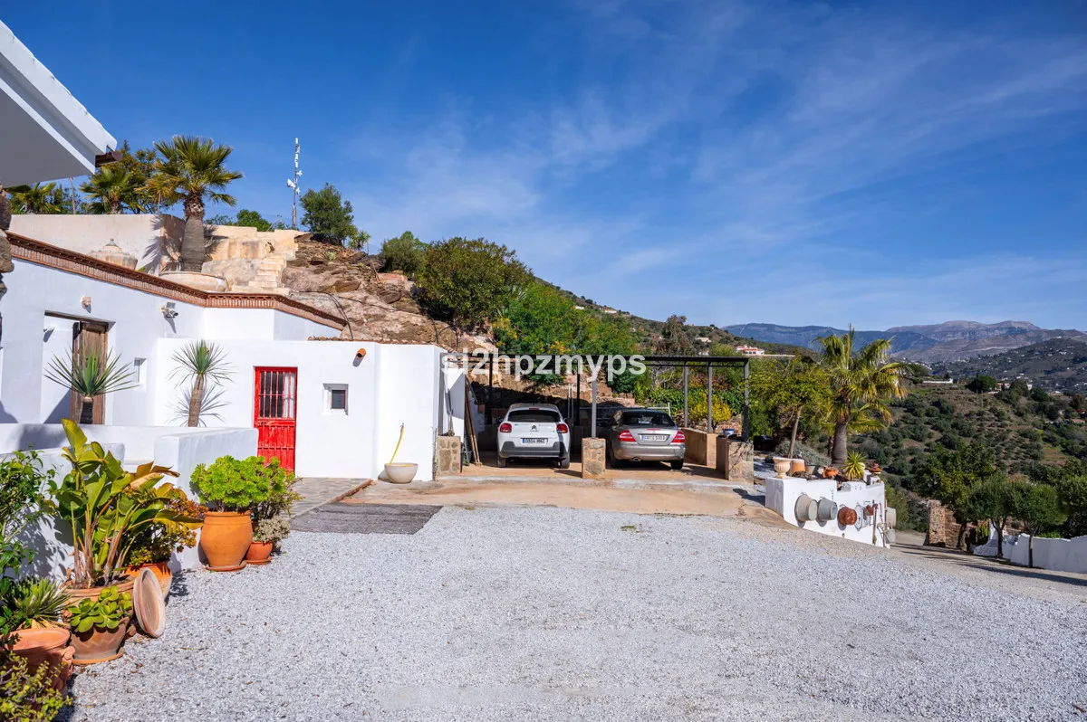 78b14466-f9cf-4ff6-b795-10bb5e7bba97