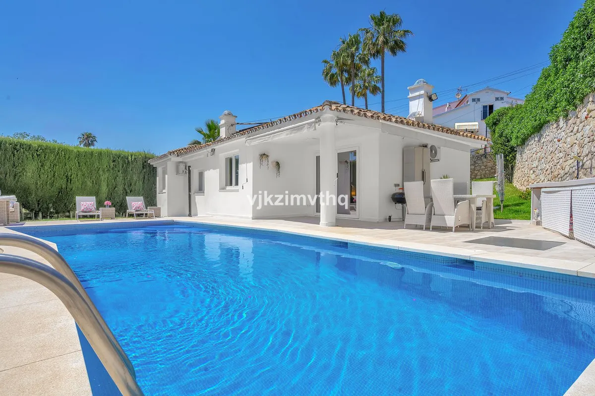 28b033fd-096b-4ba4-ab69-baa3282455e4