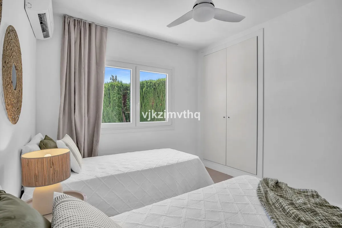 bac1c735-17c8-4976-92a1-26b6dbeed1bb