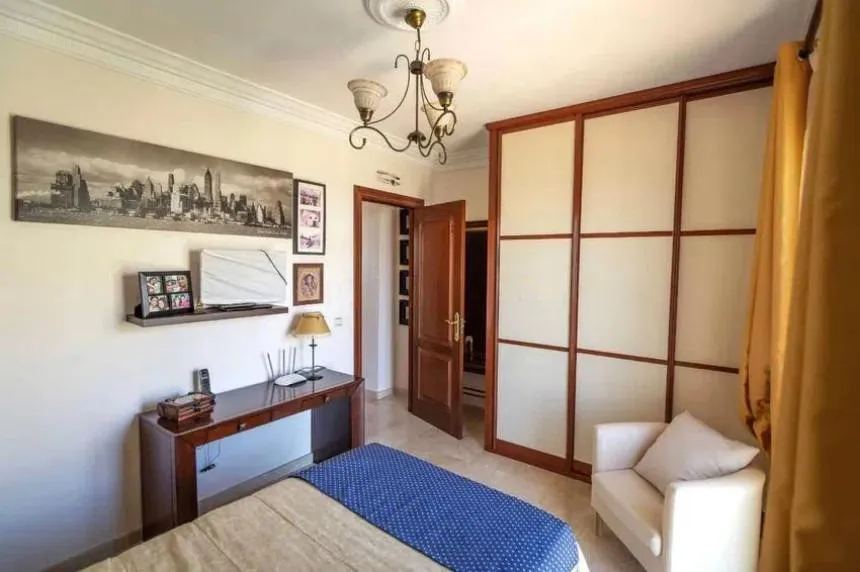 2c7e4234-cfbe-4950-80ae-da5142639be5