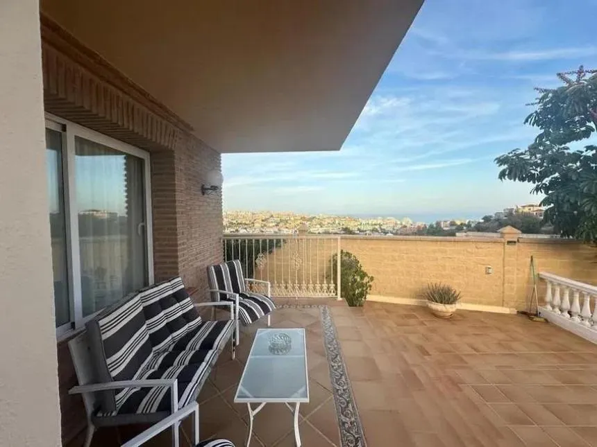 3619f4bd-9050-4a85-9a15-53bc796fe3ae