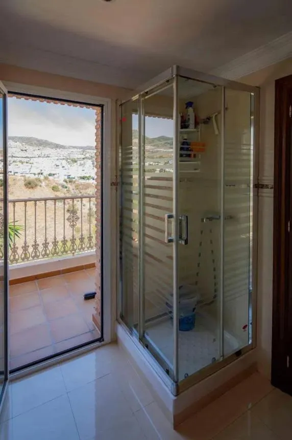 57dabae1-a76c-48cf-a571-05ce2e4b8564