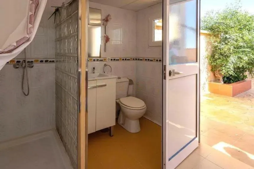 7127bfa7-51bf-45cb-a72e-eccc22b95072