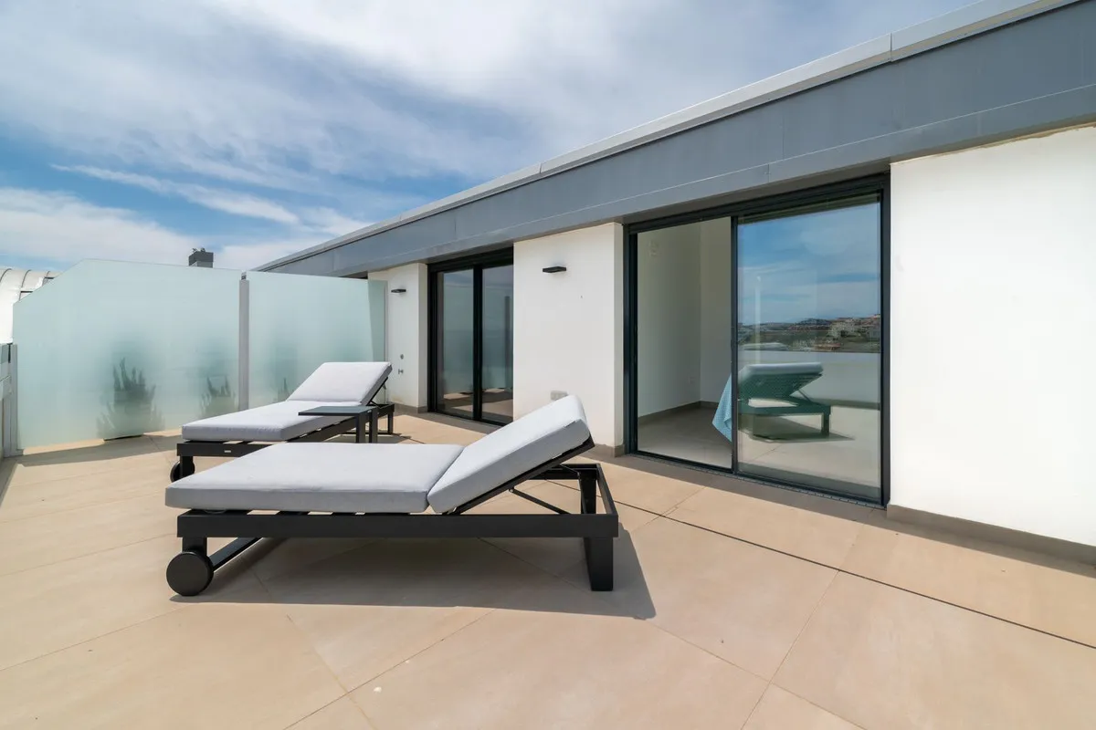 430582b4-4721-4b48-bcc3-fa254a6175ec