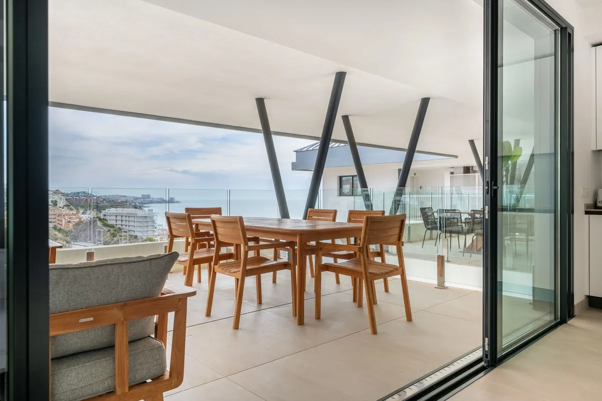 57372d99-b801-4621-a87f-363952762392