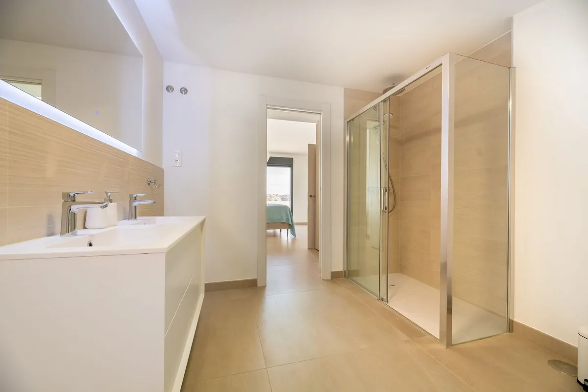 591364c8-3393-40b7-b16f-05df1c91d801