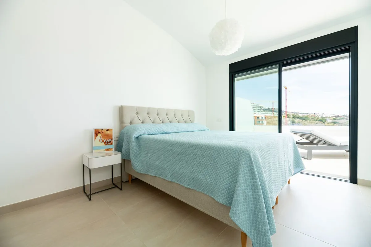 a720be71-e0a5-41a1-afda-0c4188943aab