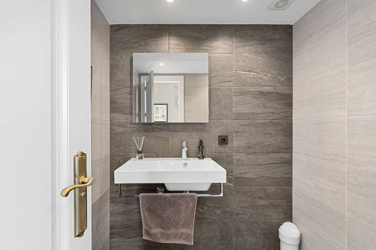 292fd212-6169-48de-a671-2f4e7cbdb5ed