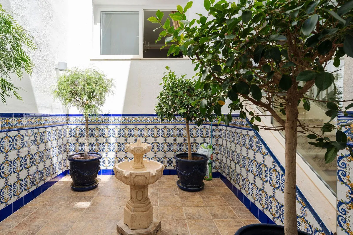 d63a07ab-ece1-4116-a496-6b1e2b09a6ca