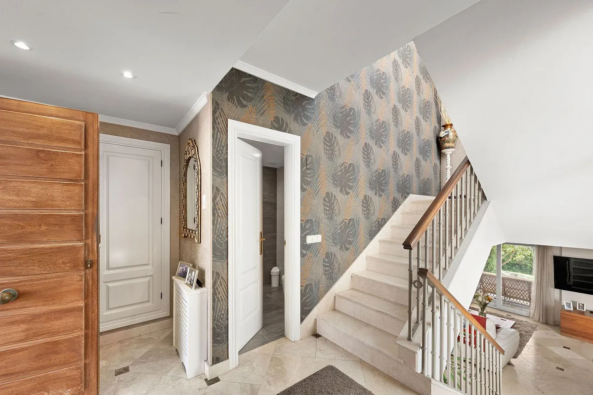 e63a0e3b-eb66-4568-9abc-9c593955cb91