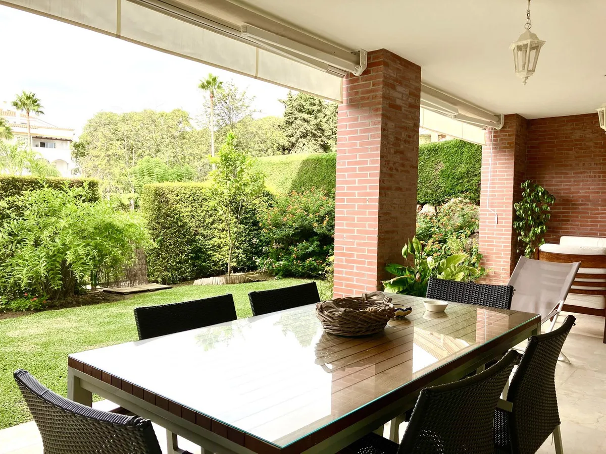 d10c50b8-c5c8-4e42-b60e-dc50d8174caf