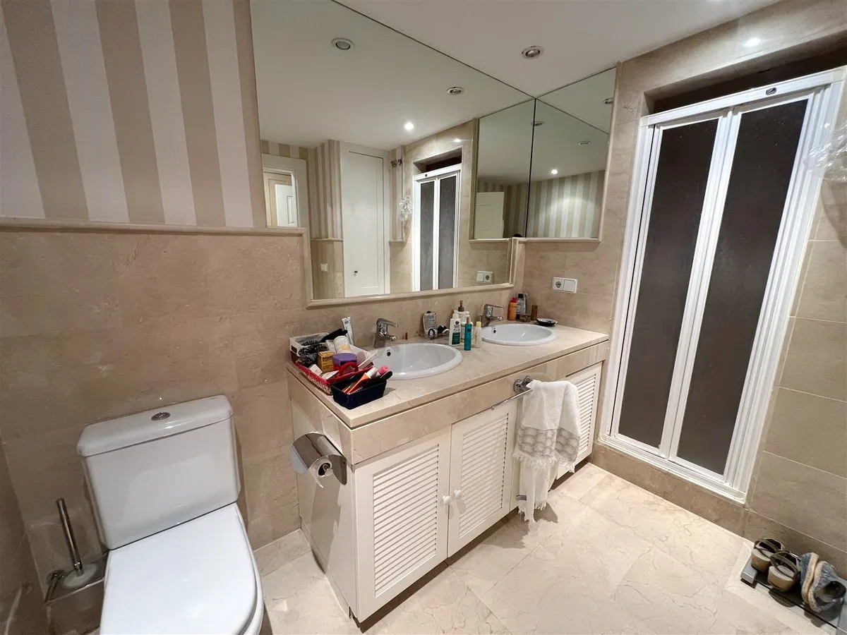 191e77a0-8906-4cc7-a07d-f435350b6705