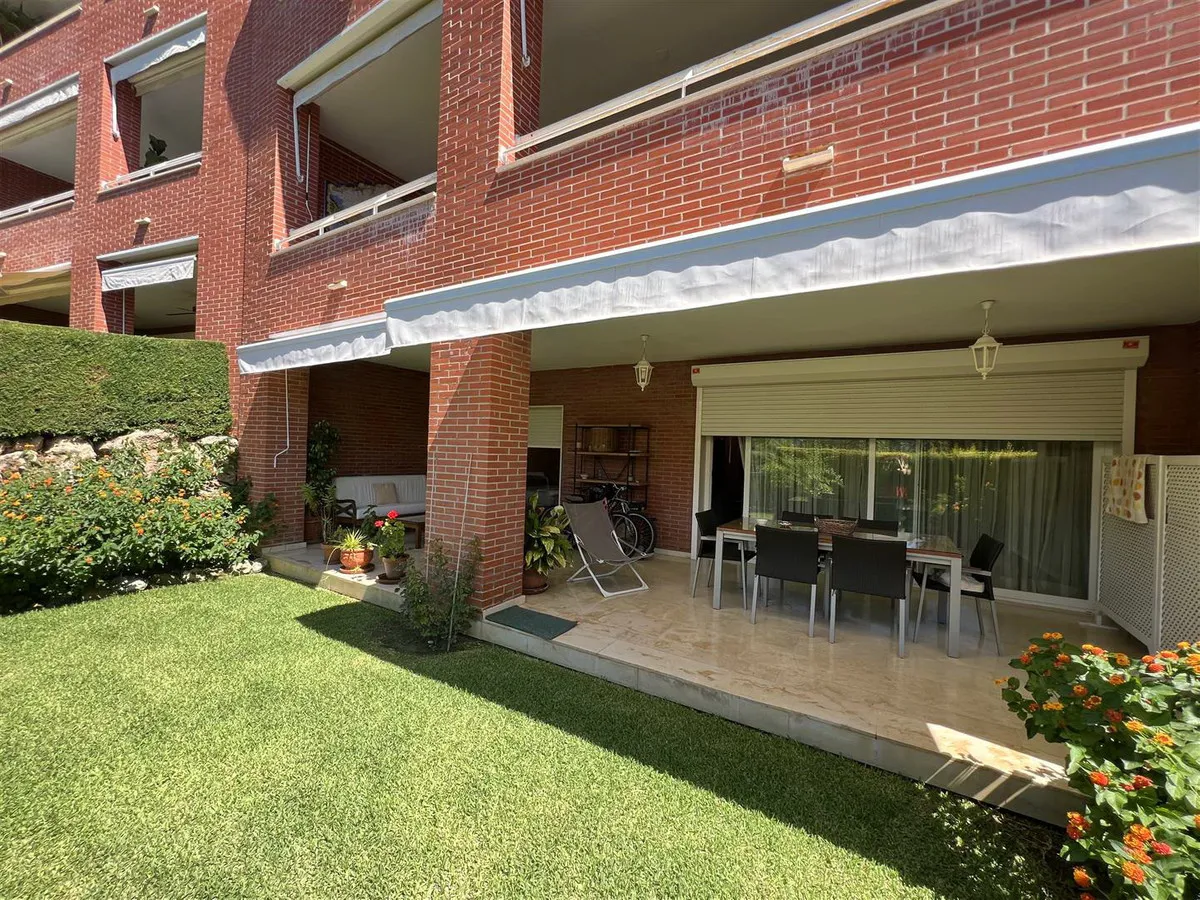 e36e0369-69cc-46ba-849e-a0c539722842