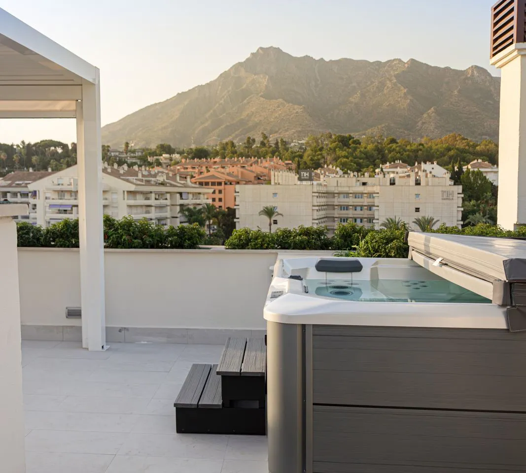 3d8ab441-f310-418e-b7fd-6245ba3e3e0f