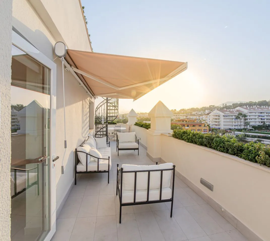 aeb2fa47-11c5-4d8d-97fb-699e4eaa8248