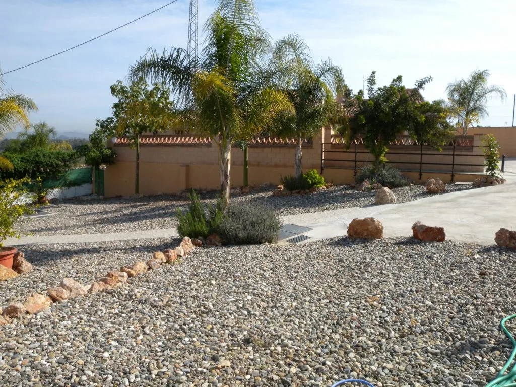 8d97eef8-1344-4226-b7c1-708cc2179a9b