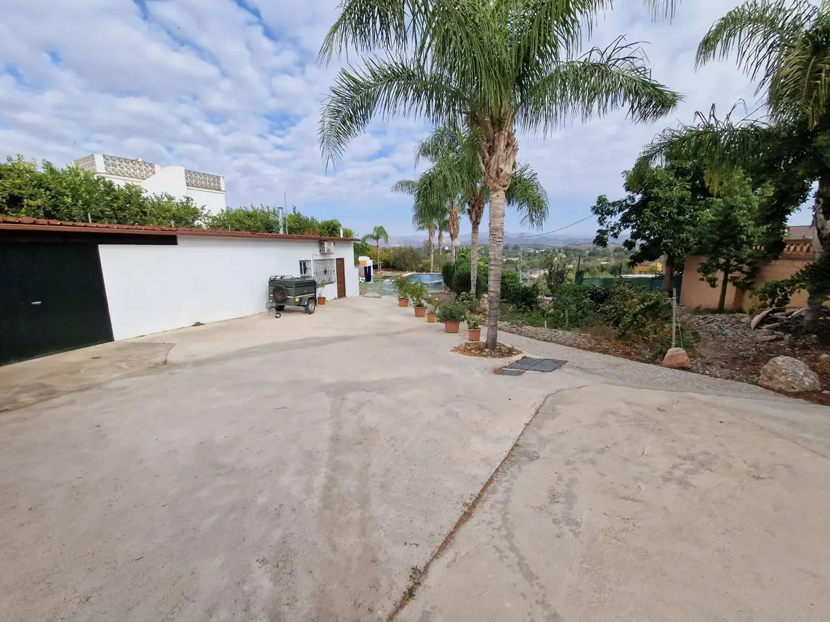 9f29e890-750f-4741-89b4-74de9d81a8ca