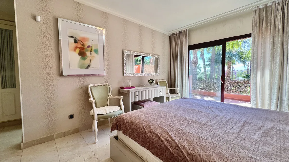 2ccab5d4-2a9c-42f4-9eb7-f682d5f2eb4a